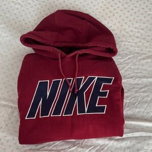 Nike Men's Burgundy Hoodie Sweater